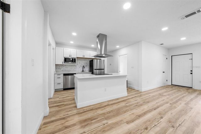 1010 NEWMAN DRIVE, Leesburg, FL 34748