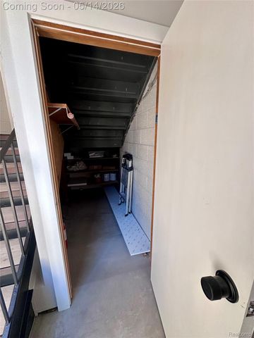 201 Park Ave, Birmingham, MI 48009