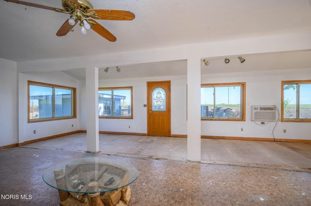 11999 Dyke Road, Curtice, OH 43412