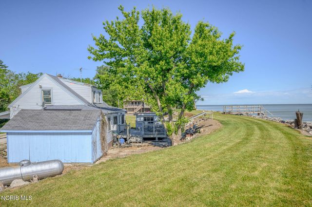 11999 Dyke Road, Curtice, OH 43412