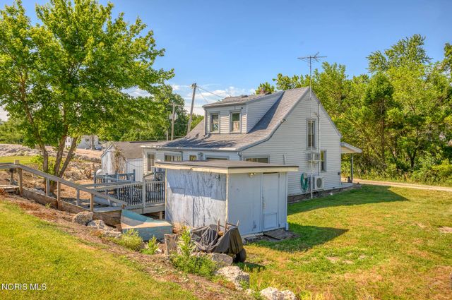 11999 Dyke Road, Curtice, OH 43412