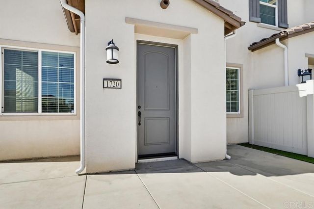 1720 Santa Ivy Ave, Chula Vista, CA 91913