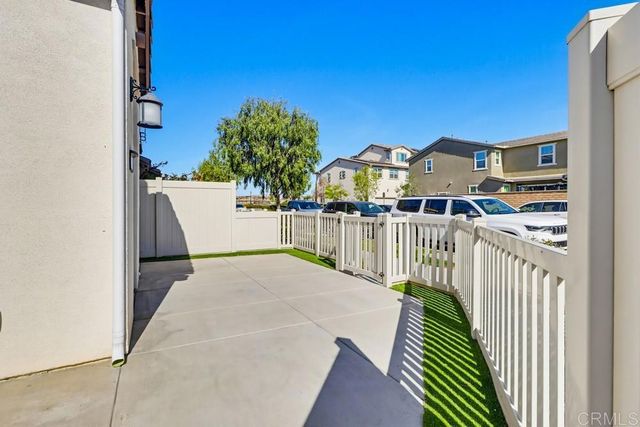 1720 Santa Ivy Ave, Chula Vista, CA 91913