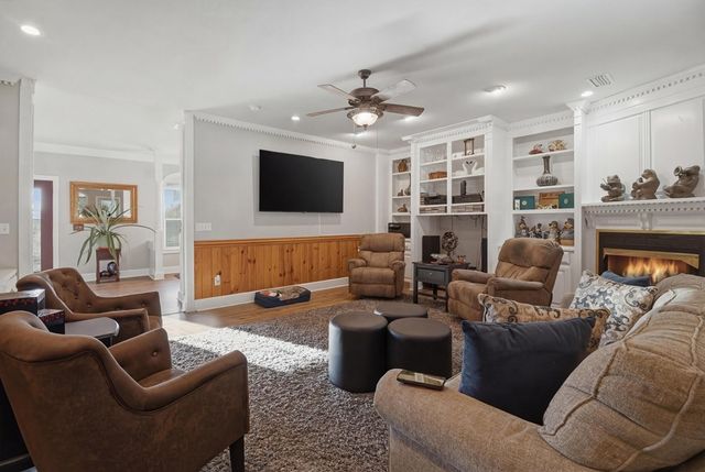 227 Deere Dr, Samson, AL 36477