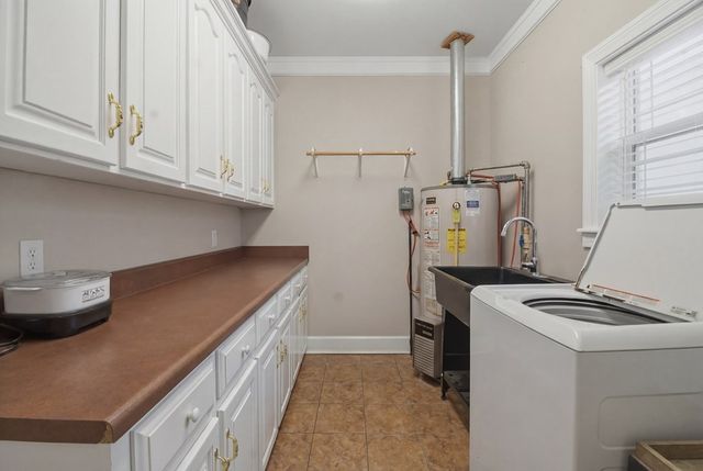 227 Deere Dr, Samson, AL 36477