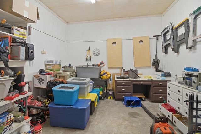 227 Deere Dr, Samson, AL 36477