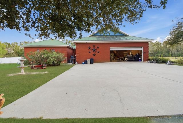 227 Deere Dr, Samson, AL 36477