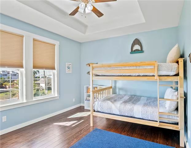 1524 Whispering Sands St, Port Aransas, TX 78373