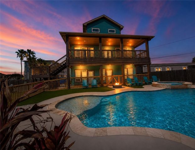 1524 Whispering Sands St, Port Aransas, TX 78373