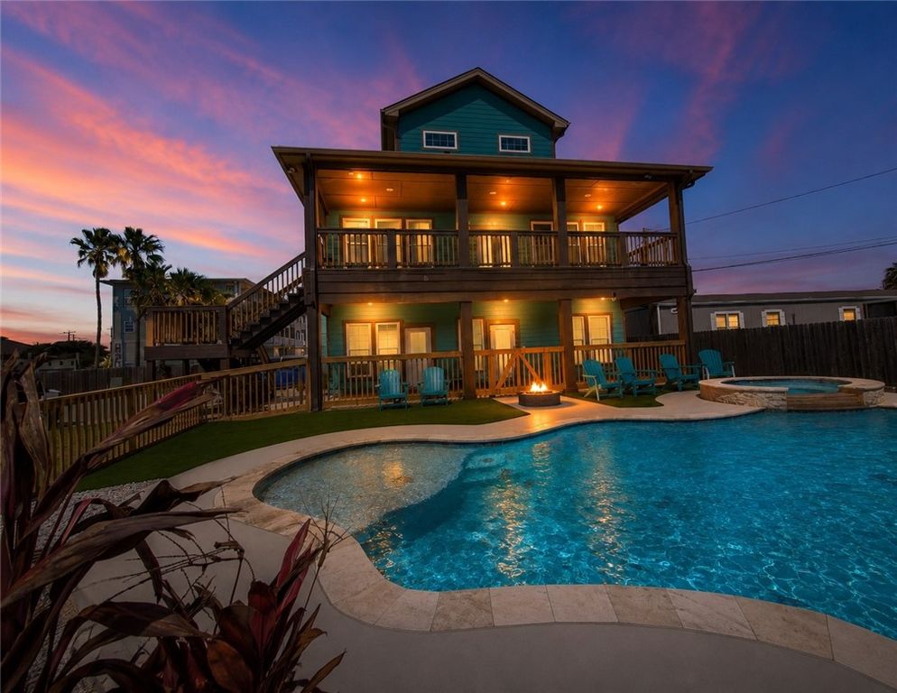 1524 Whispering Sands St, Port Aransas, TX 78373 — photo 2