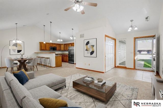 1827 N 175th Court, Omaha, NE 68118