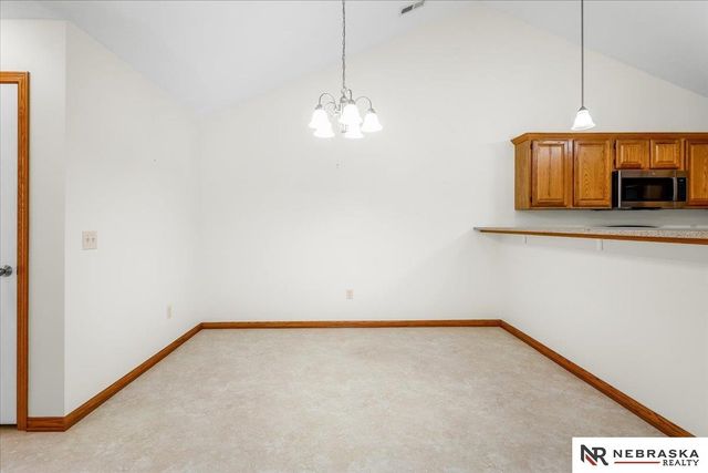 1827 N 175th Court, Omaha, NE 68118