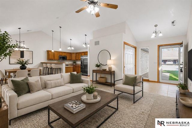 1827 N 175th Court, Omaha, NE 68118