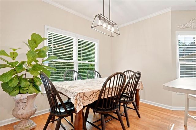 982 BridgeMill Avenue, Canton, GA 30114