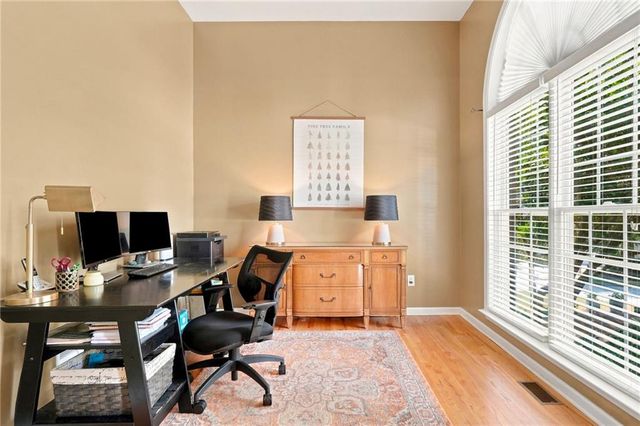 982 BridgeMill Avenue, Canton, GA 30114