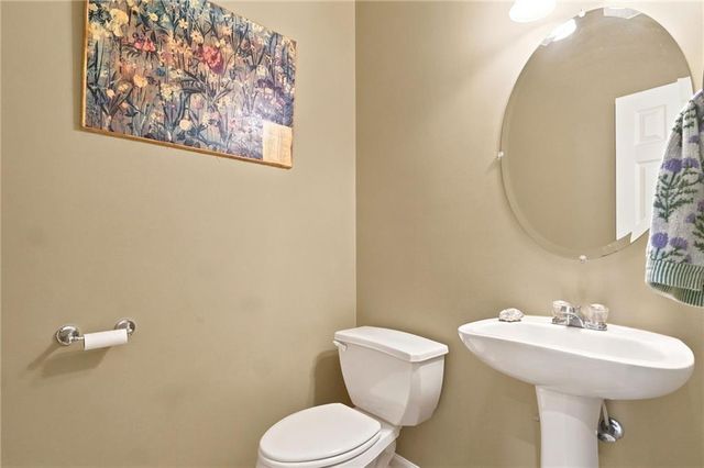 982 BridgeMill Avenue, Canton, GA 30114