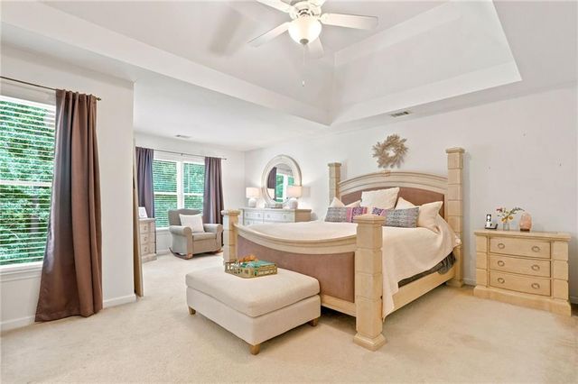 982 BridgeMill Avenue, Canton, GA 30114