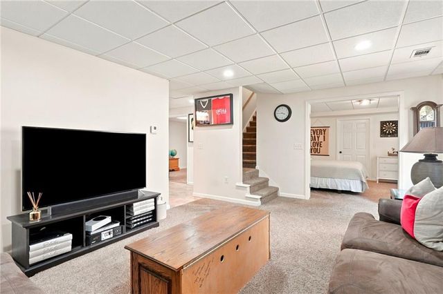 982 BridgeMill Avenue, Canton, GA 30114