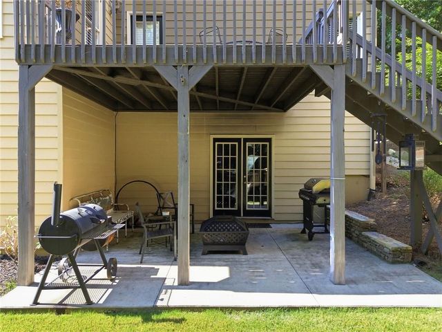 982 BridgeMill Avenue, Canton, GA 30114