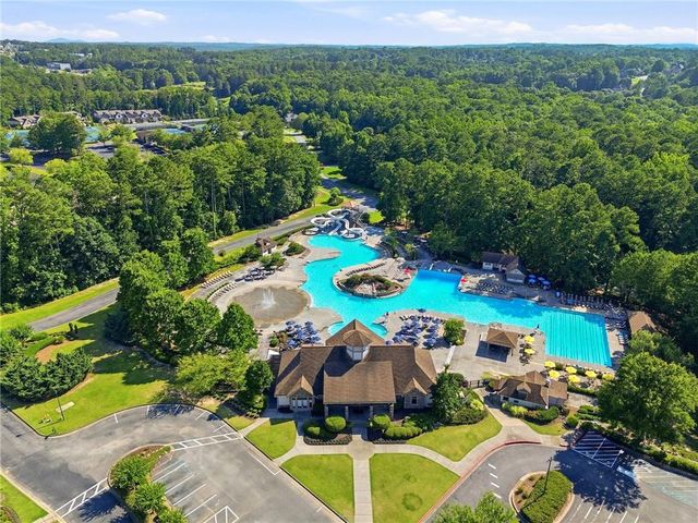 982 BridgeMill Avenue, Canton, GA 30114