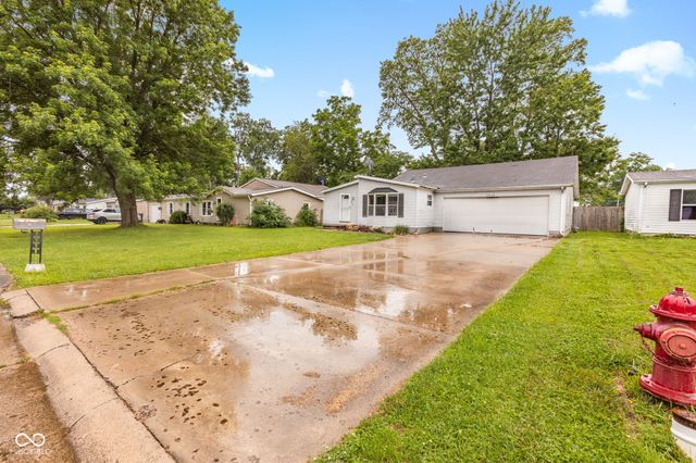 349 Laurel Drive, Chesterfield, IN 46017