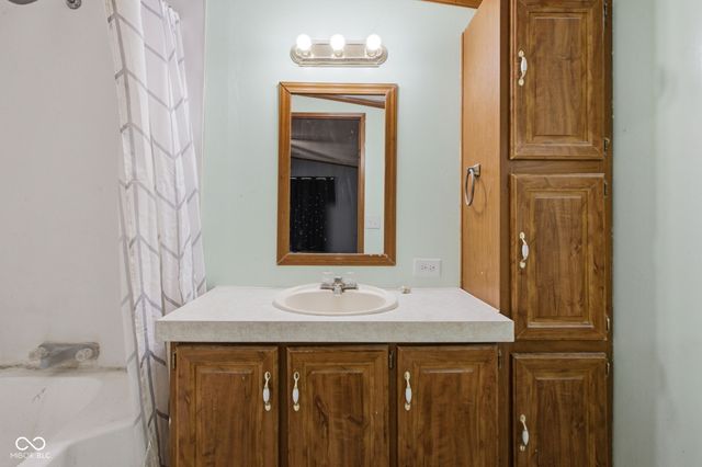 349 Laurel Drive, Chesterfield, IN 46017