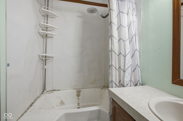 349 Laurel Drive, Chesterfield, IN 46017