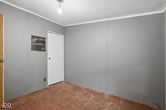349 Laurel Drive, Chesterfield, IN 46017