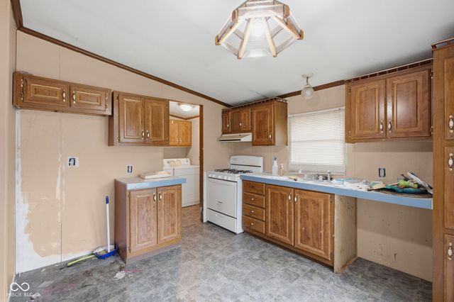349 Laurel Drive, Chesterfield, IN 46017