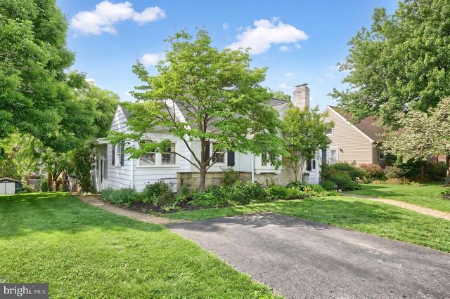 831 RATHTON RD, York, PA 17403