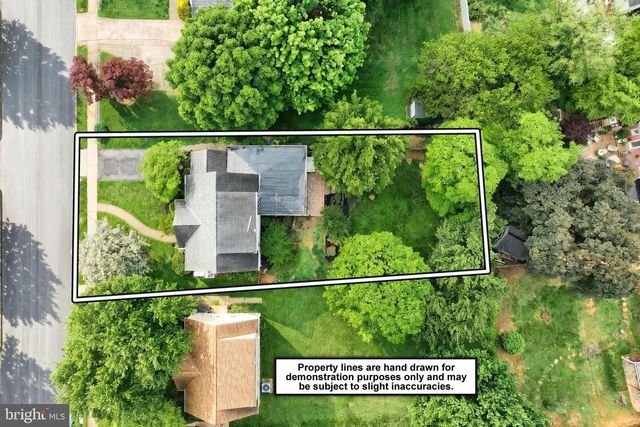 831 RATHTON RD, York, PA 17403