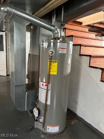 637 5th Street, New Martinsville, WV 26155