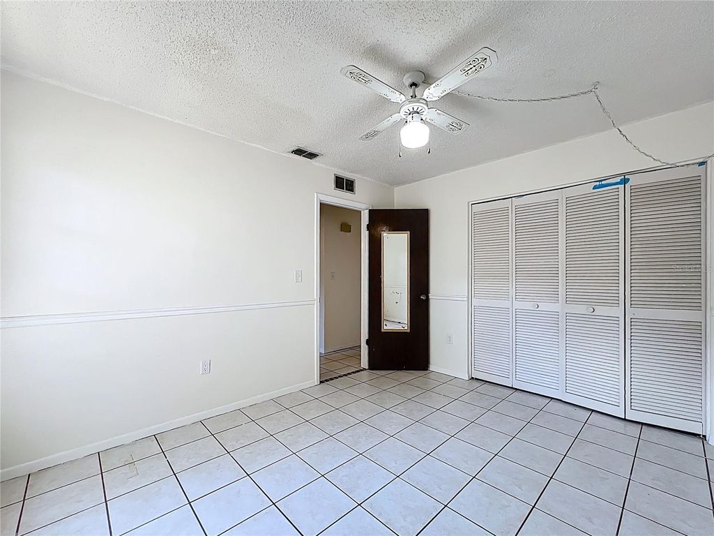 Image 22 of property listing at 11180 113TH AVENUE, Largo, FL 33778