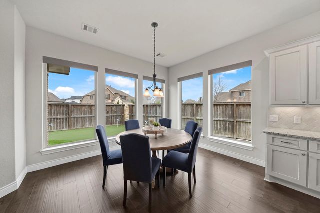 11215 Whitecap Bay Circle, Cypress, TX 77433