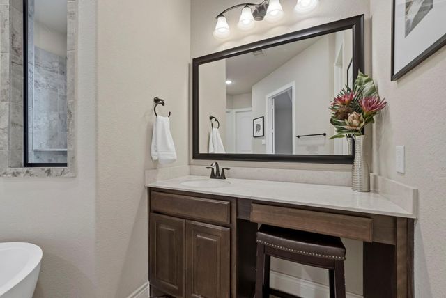 11215 Whitecap Bay Circle, Cypress, TX 77433