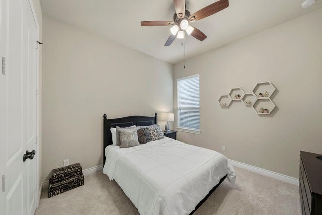 11215 Whitecap Bay Circle, Cypress, TX 77433