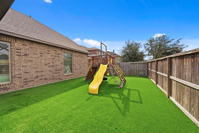 11215 Whitecap Bay Circle, Cypress, TX 77433