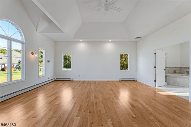 9 Dagmar Dale Dr, Vernon Twp., NJ 07461