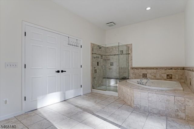 9 Dagmar Dale Dr, Vernon Twp., NJ 07461