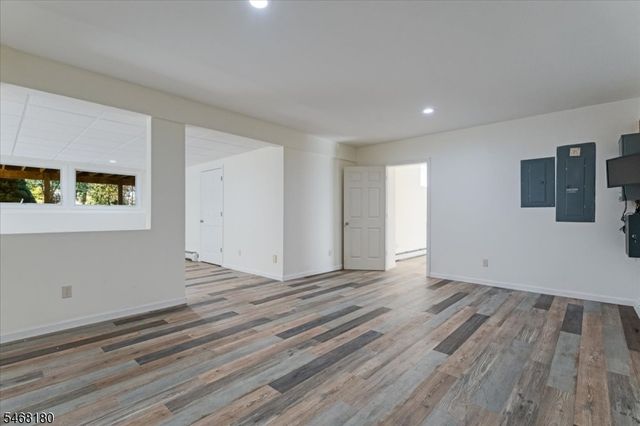 9 Dagmar Dale Dr, Vernon Twp., NJ 07461