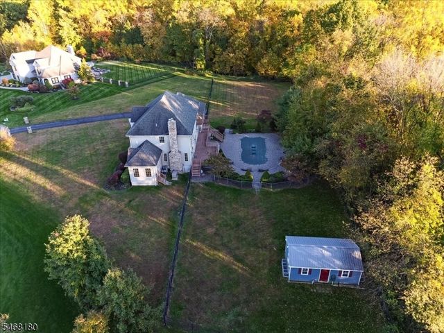 9 Dagmar Dale Dr, Vernon Twp., NJ 07461