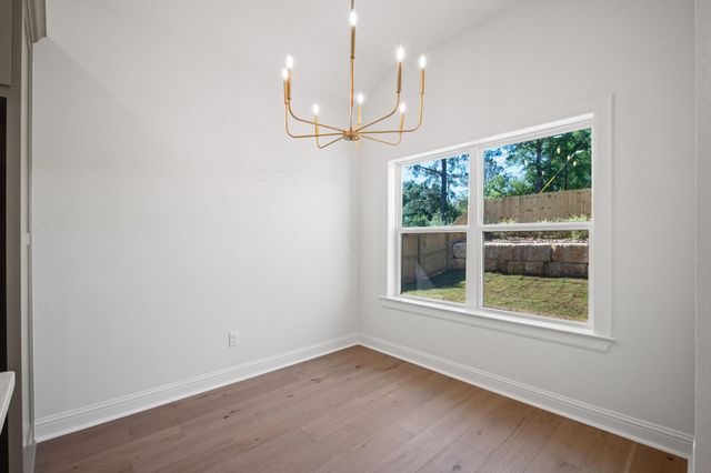 212 Central Park Court, Athens, TX 75751