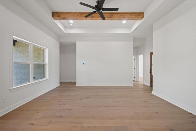 212 Central Park Court, Athens, TX 75751