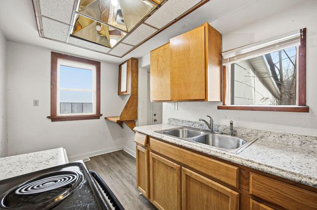 2874 Grasmere Avenue, Columbus, OH 43224