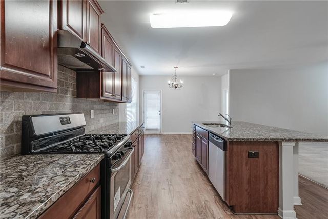3180 Wildberry Run Lane, Snellville, GA 30078