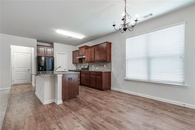 3180 Wildberry Run Lane, Snellville, GA 30078