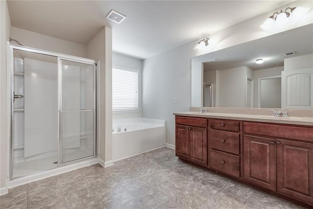 3180 Wildberry Run Lane, Snellville, GA 30078
