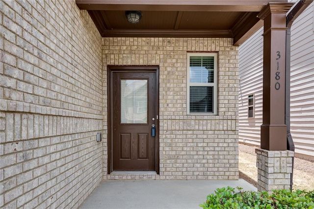 3180 Wildberry Run Lane, Snellville, GA 30078