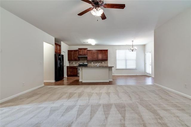3180 Wildberry Run Lane, Snellville, GA 30078