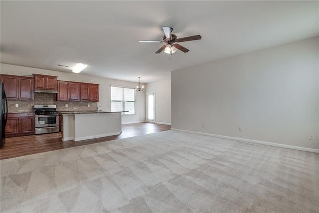 3180 Wildberry Run Lane, Snellville, GA 30078
